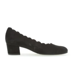 Gabor Women’s 3222147 Scallop Pump Black