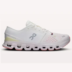 On Women’s Cloud X 4 Ivory/Sand